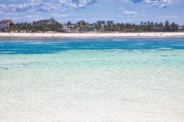 Jumbo Beach Resort 4*